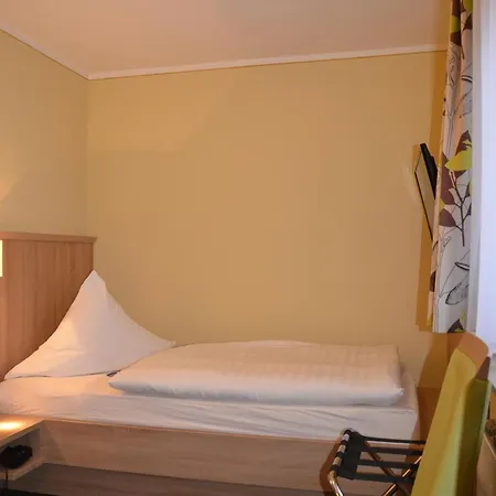 Sassor 2* Battenberg (Eder)