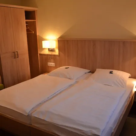 Sassor 2* Battenberg (Eder)