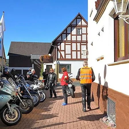 Hotel Sassor 2*