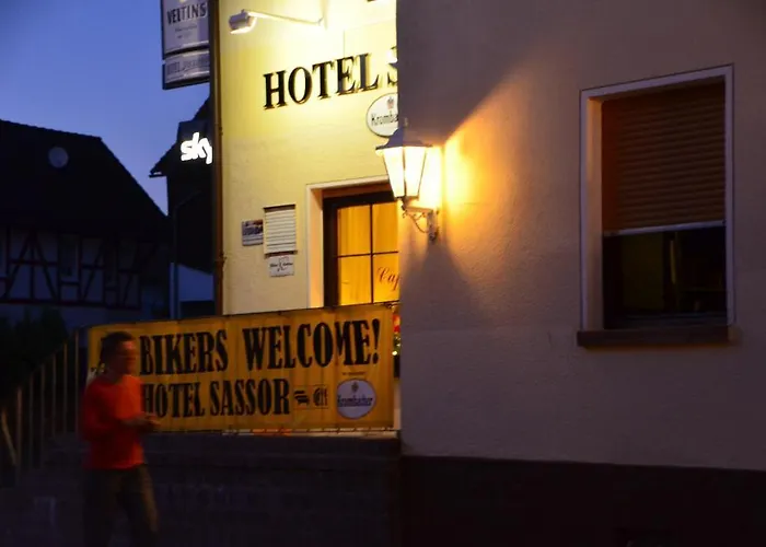 Sassor 2* Battenberg (Eder)